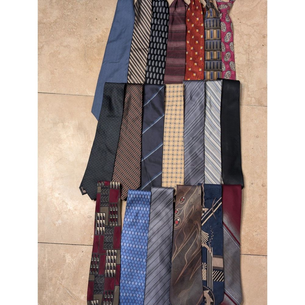 Men's Ties Different Colors. By piece or as a lot